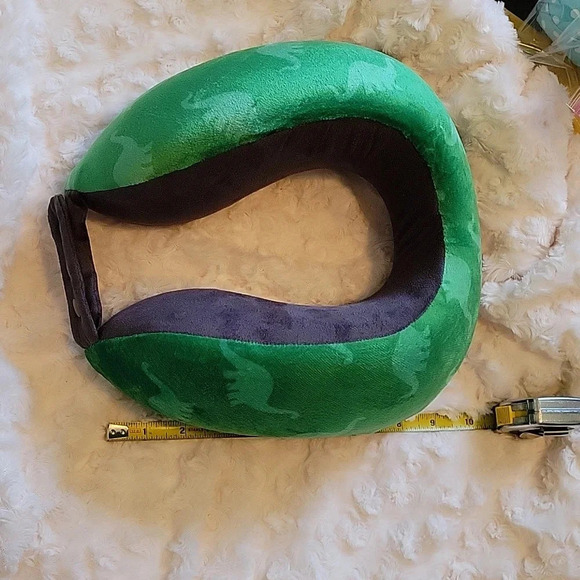 Neck pillow with dinosaurs green with snap button closure adult size travel - Picture 9 of 9